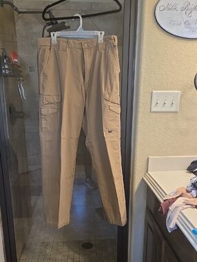 Men's Tan Cargo Pants with Multiple Utility Pockets
